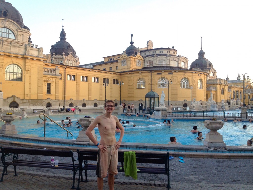 Kevin was the most covered-up man in the entire Szechenyi Baths. Silly American... :-)